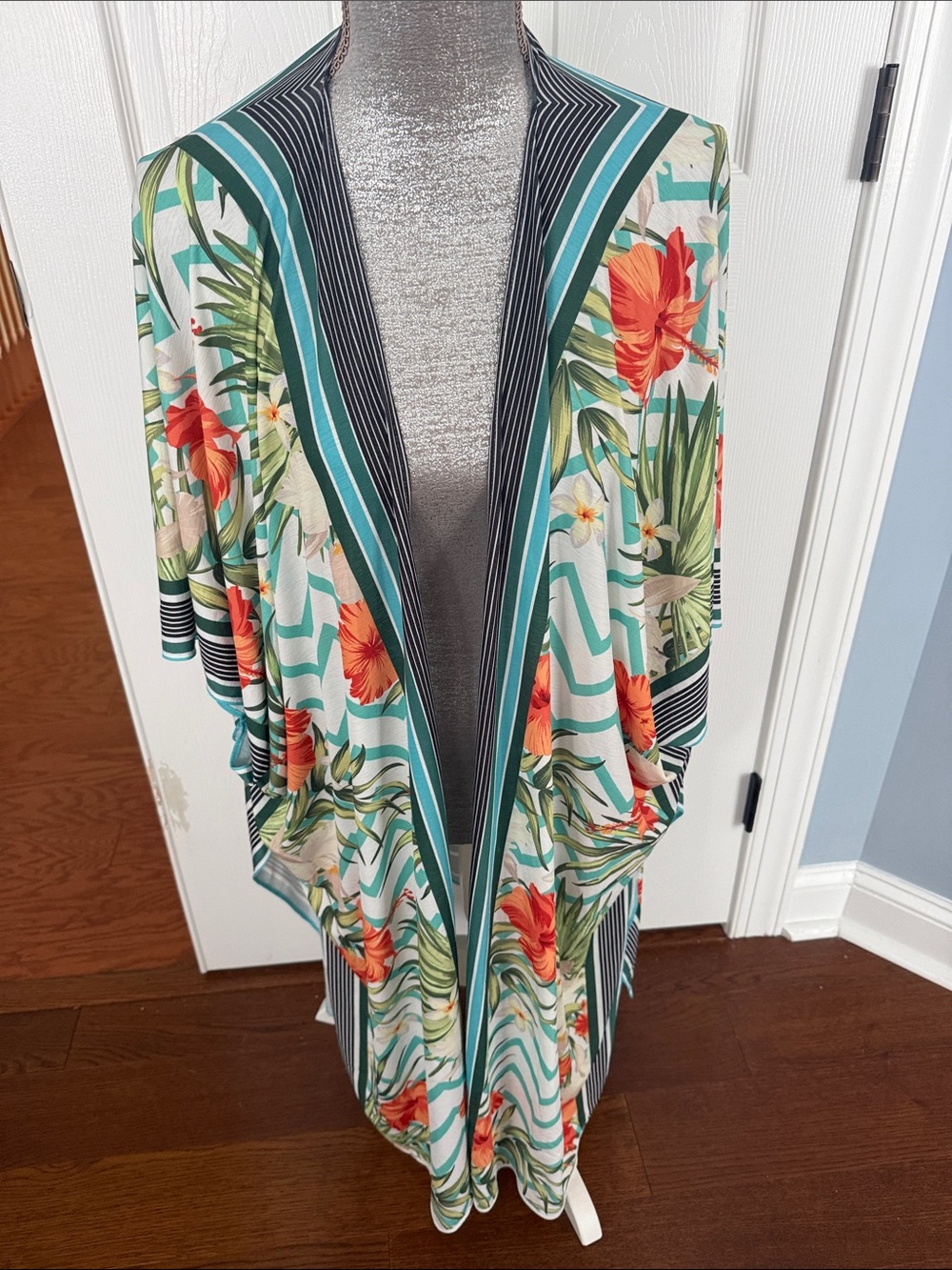 RACHEL Rachel Roy Teal, Coral and Green Hibiscus Kimono